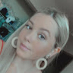 Meet your Posher, Kara